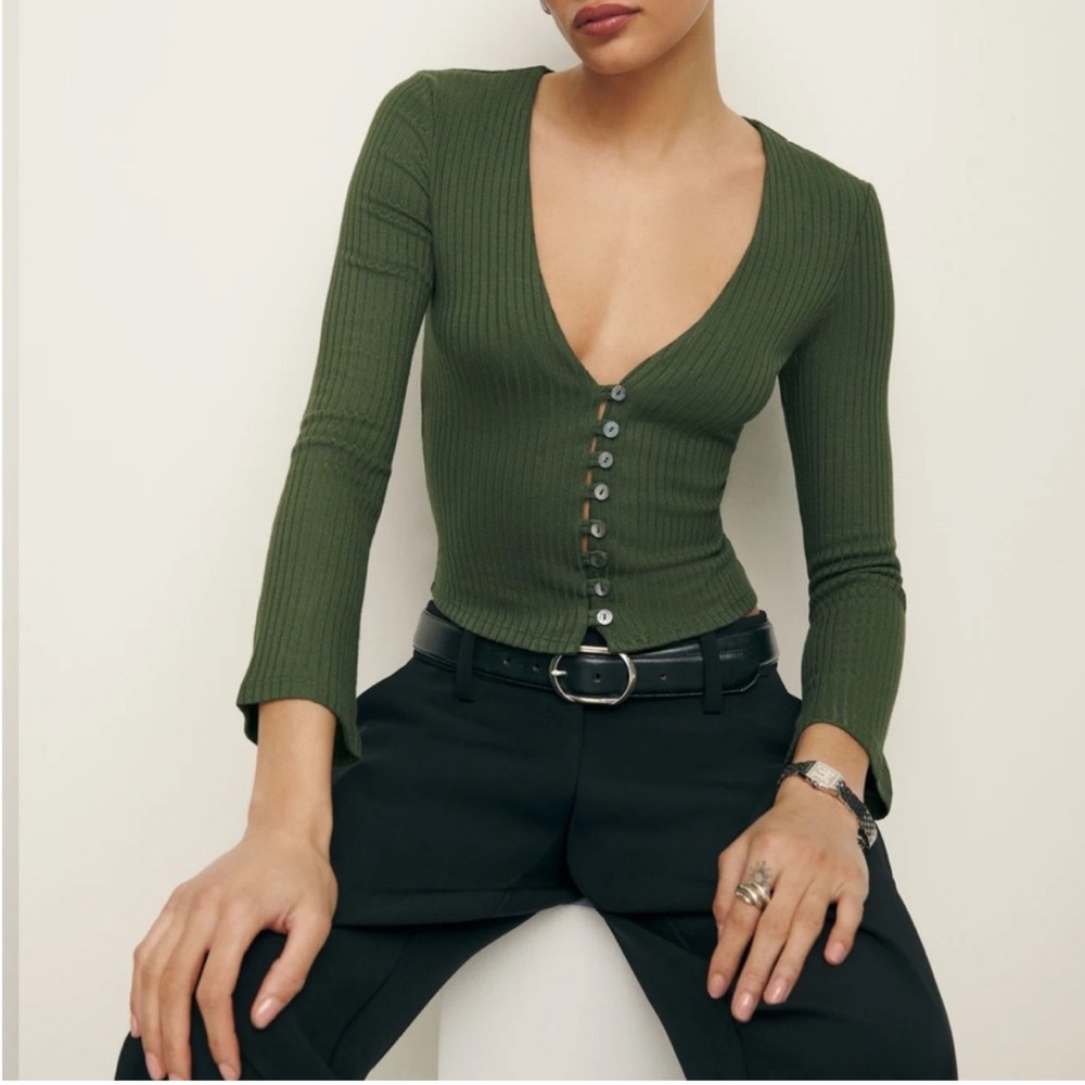 Reformation Green Fitted Bodysuit with 3/4 Sleeves